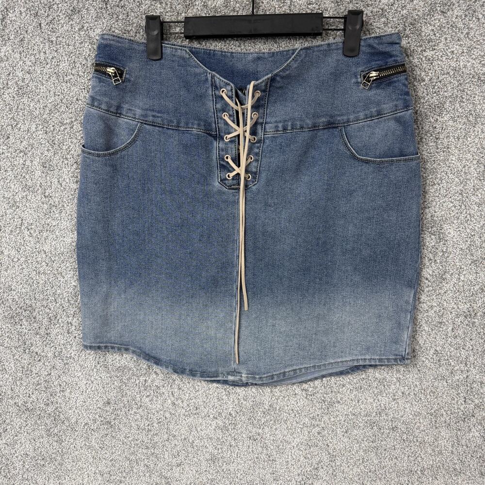 Venus Denim Mini Skirt Size 12 Blue Lace Up Front Pockets Stretch Y2K Western